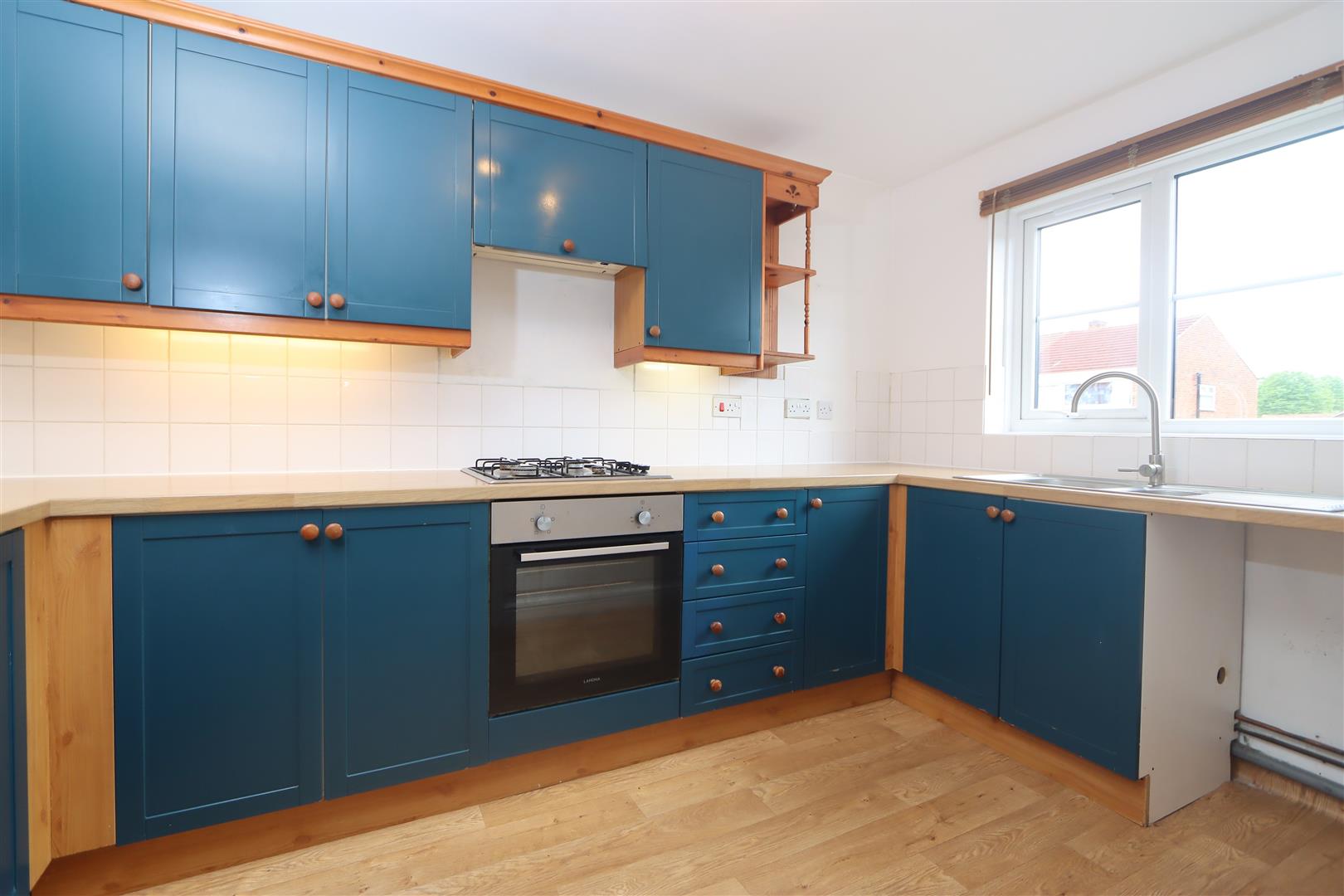 3 bed property in Brook Street, Kidderminster